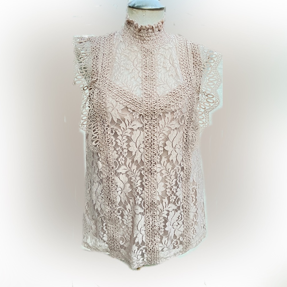 Cable & Gauge brand lace tan sleeveless top size Large